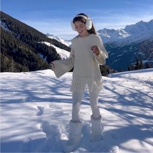 NWT Zara Fringed 100% Wool Sweater